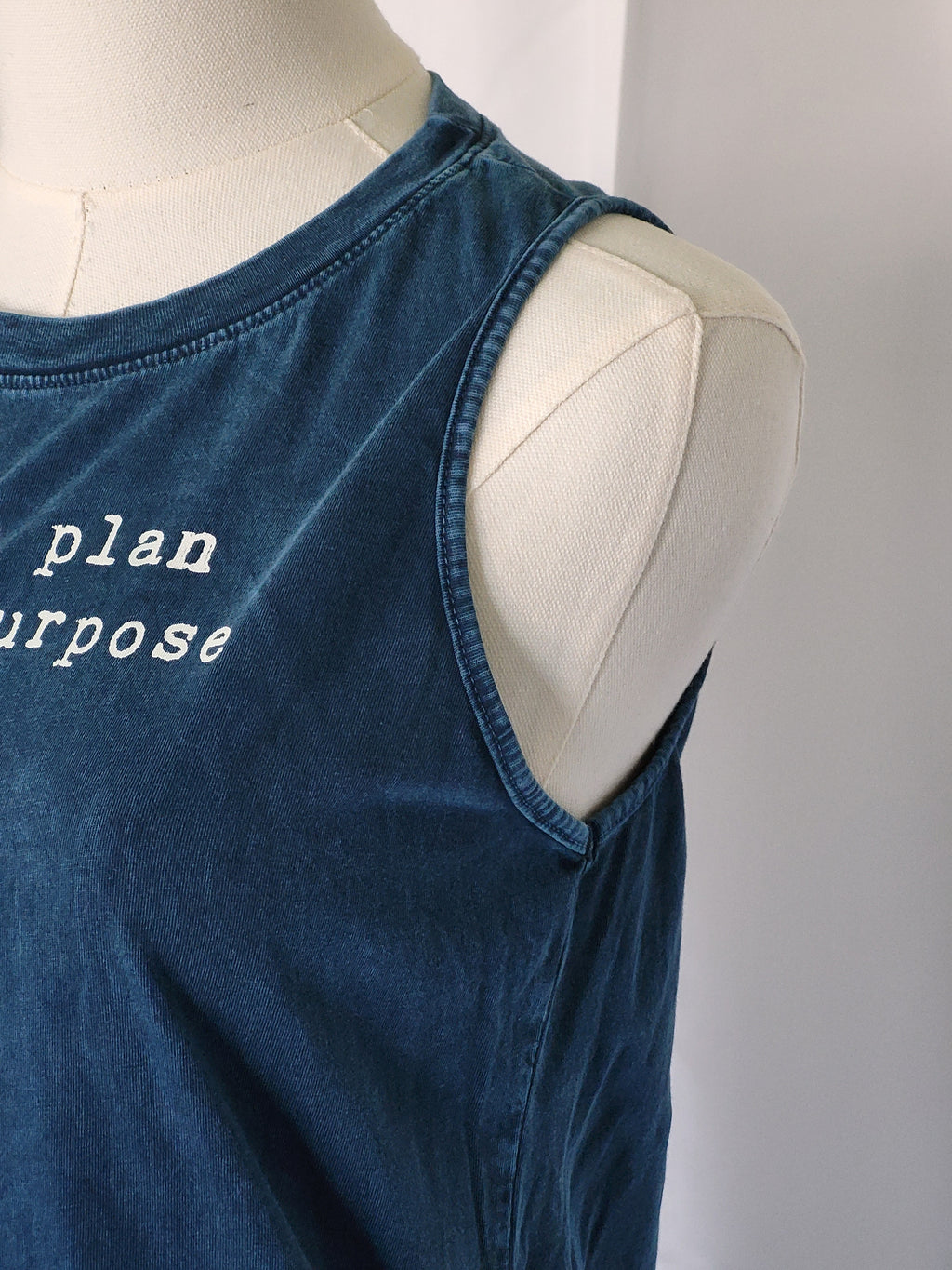 “He Has a Plan, I Have a Purpose” Mineral Navy Graphic Tank Top | HRTandLUV